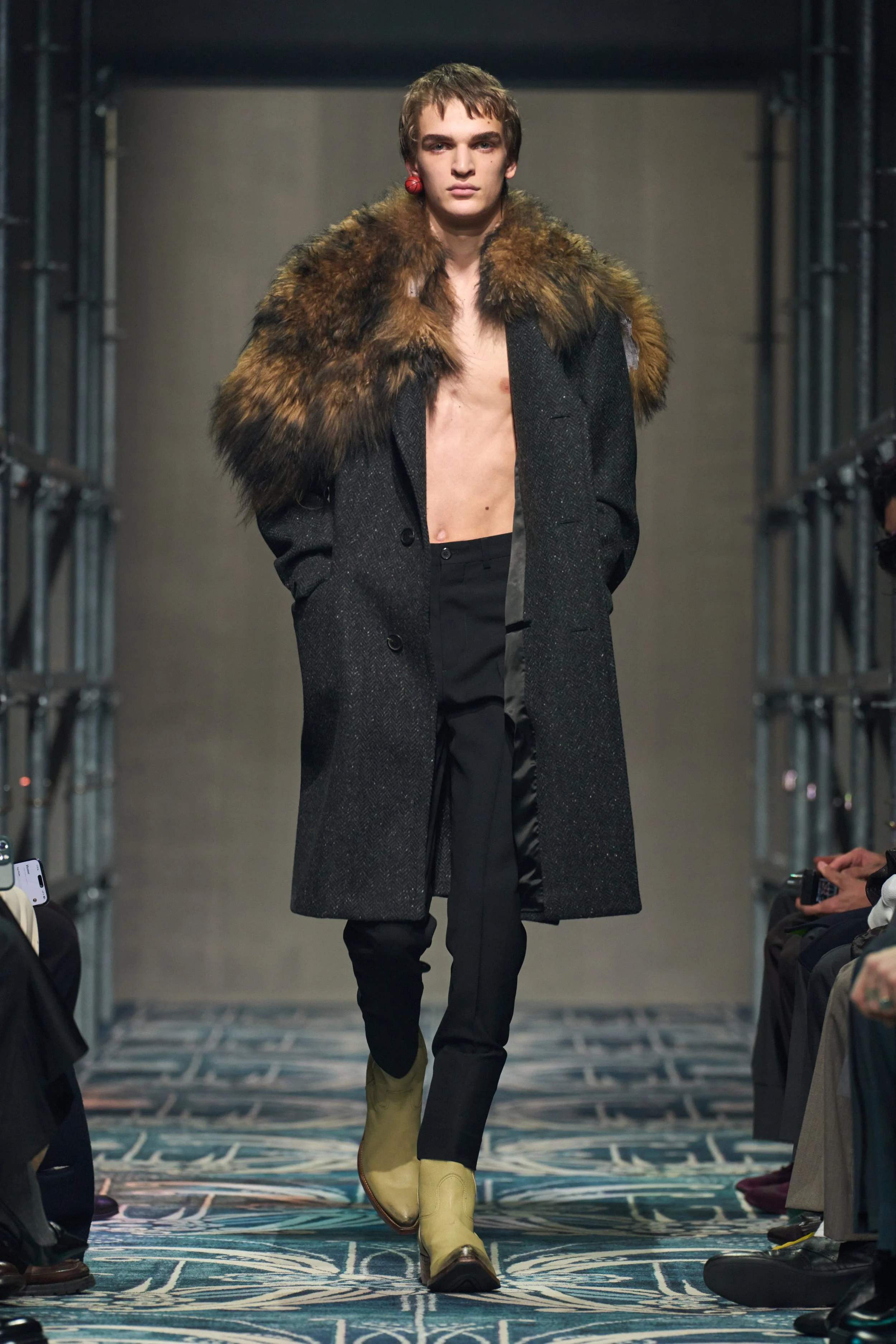 【最終値下げ】PRADA ミラノリブニット The Prada Fall/Winter 2025 Menswear Show Celebrates Our Unbroken